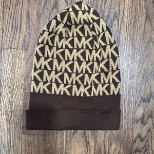 Michael Kors Kids Beanie in Brown and Gold